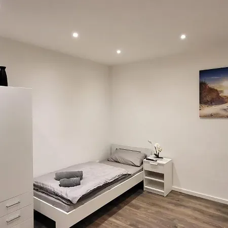 Pensión 6 Betten, Parkplatz, Küche, Wlan Easybooking24