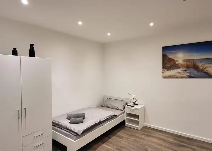 Pensión 6 Betten, Parkplatz, Küche, Wlan Easybooking24