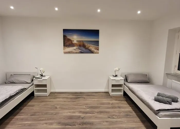 Pensión 6 Betten, Parkplatz, Küche, Wlan Easybooking24 *